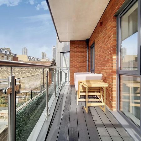 Luxury 2 Bed 2 Bath With Balcony New Build Apartment *South Central London* Zewnętrze zdjęcie