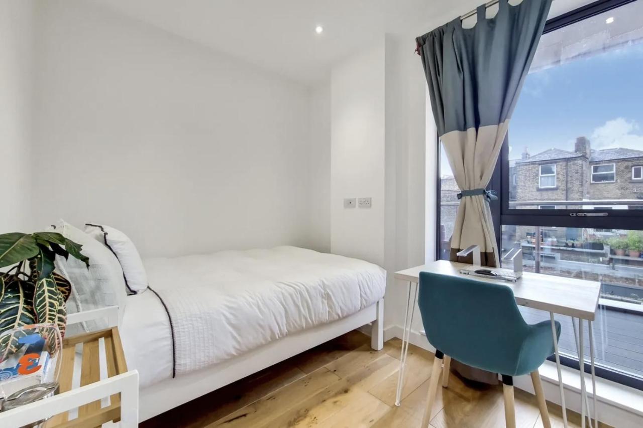 Luxury 2 Bed 2 Bath With Balcony New Build Apartment *South Central London* Zewnętrze zdjęcie